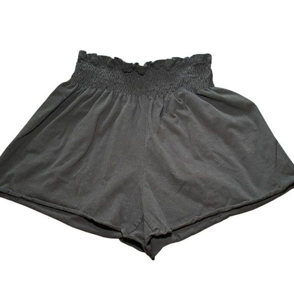 SHEIN Pants - SHEIN Ruffle High Waist Casual Lounge Shorts Black Size XL CLOSET CLEAROUT